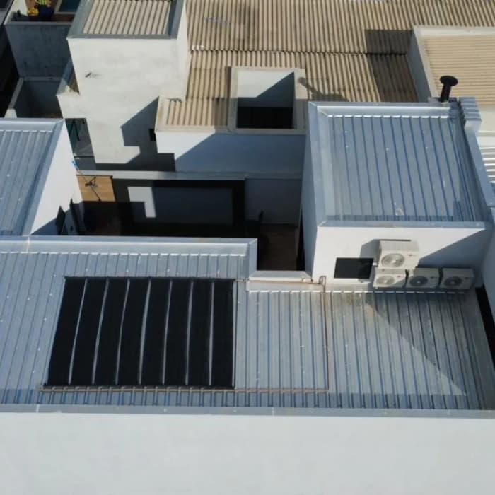 Telhas metálicas instaladas